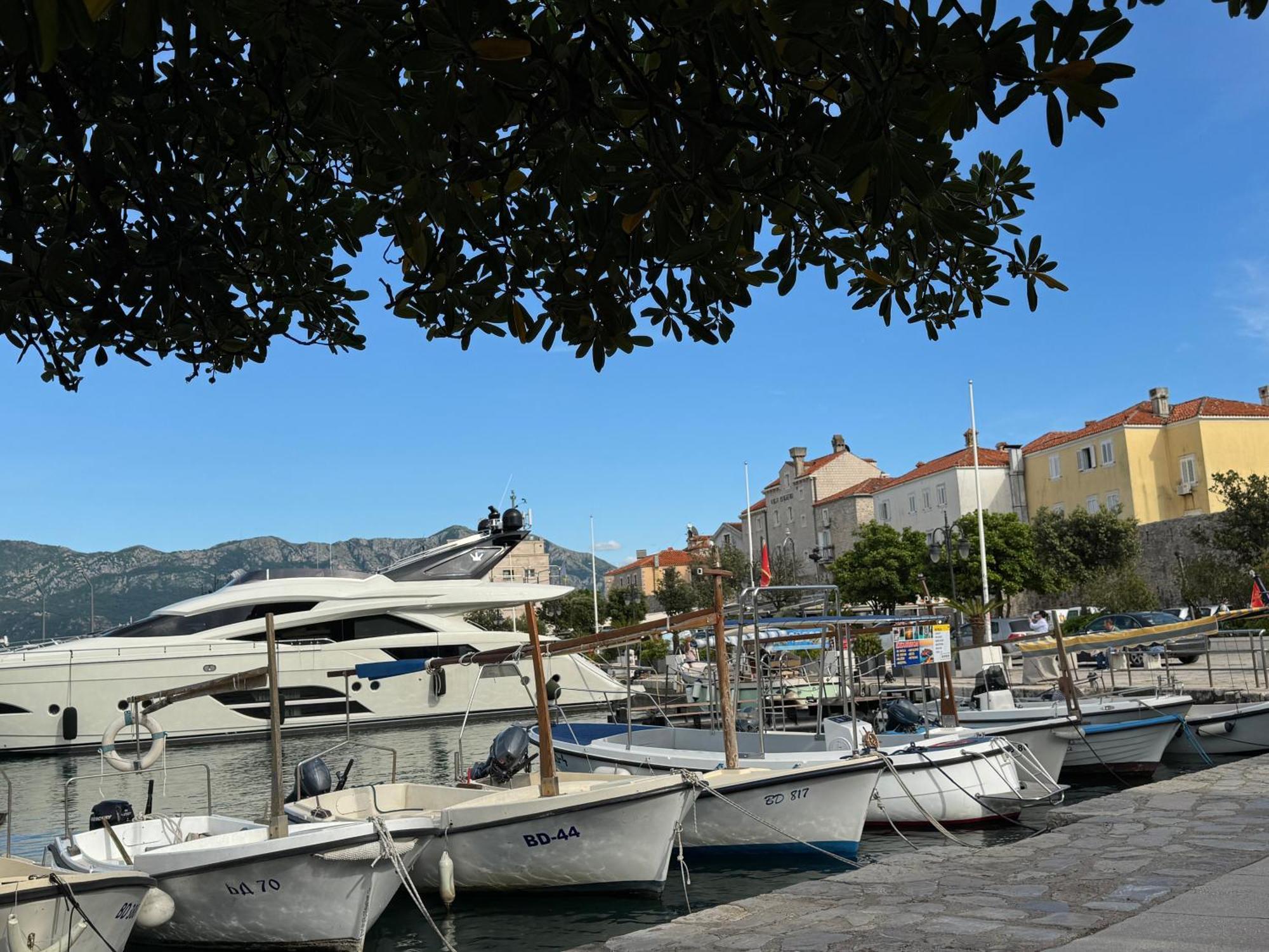 Old Town Martin Apartman *